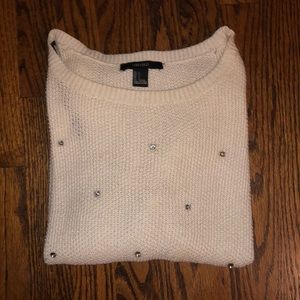 Whit oversized sweater with rhinestones
